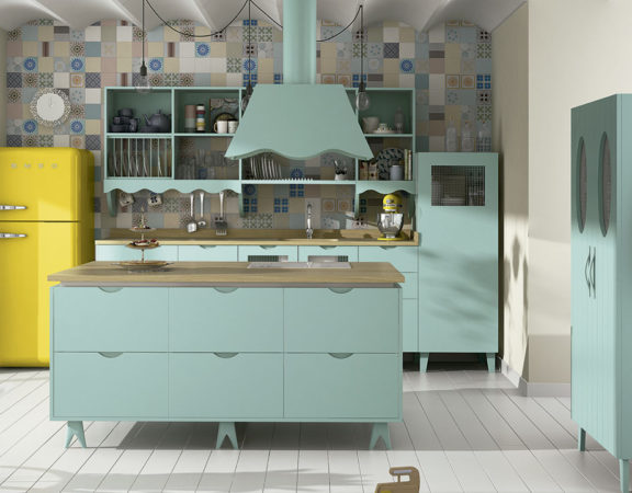 Cocina minimalista con barra e isla multifunción